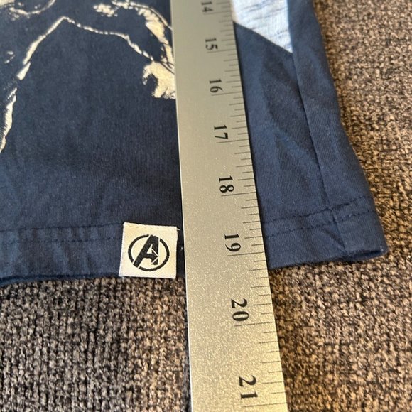 Marvel Avengers End Game Size Medium 8/10 Boys T-Shirt Short Sleeve Grey Black - Picture 6 of 6